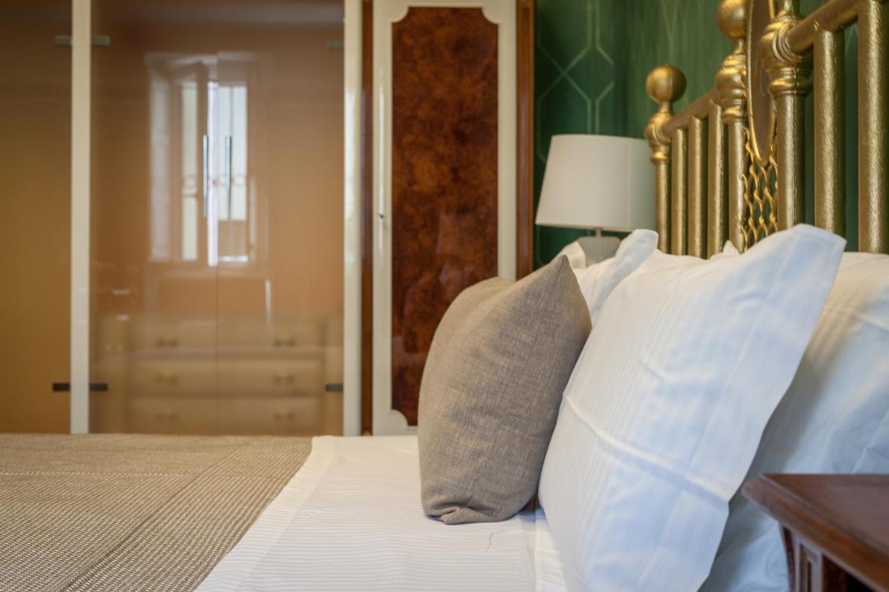 Coclee Suite Palace Салве Екстериор снимка