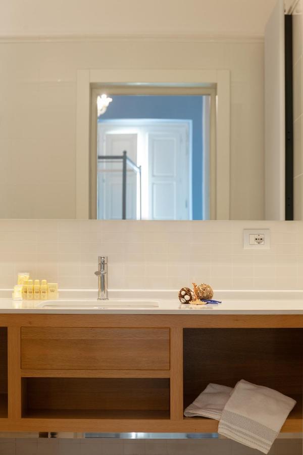 Coclee Suite Palace Салве Екстериор снимка